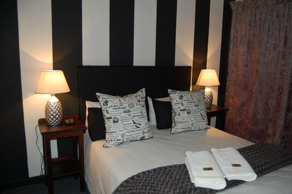 7 Cities Guesthouse 克拉多克 外观 照片